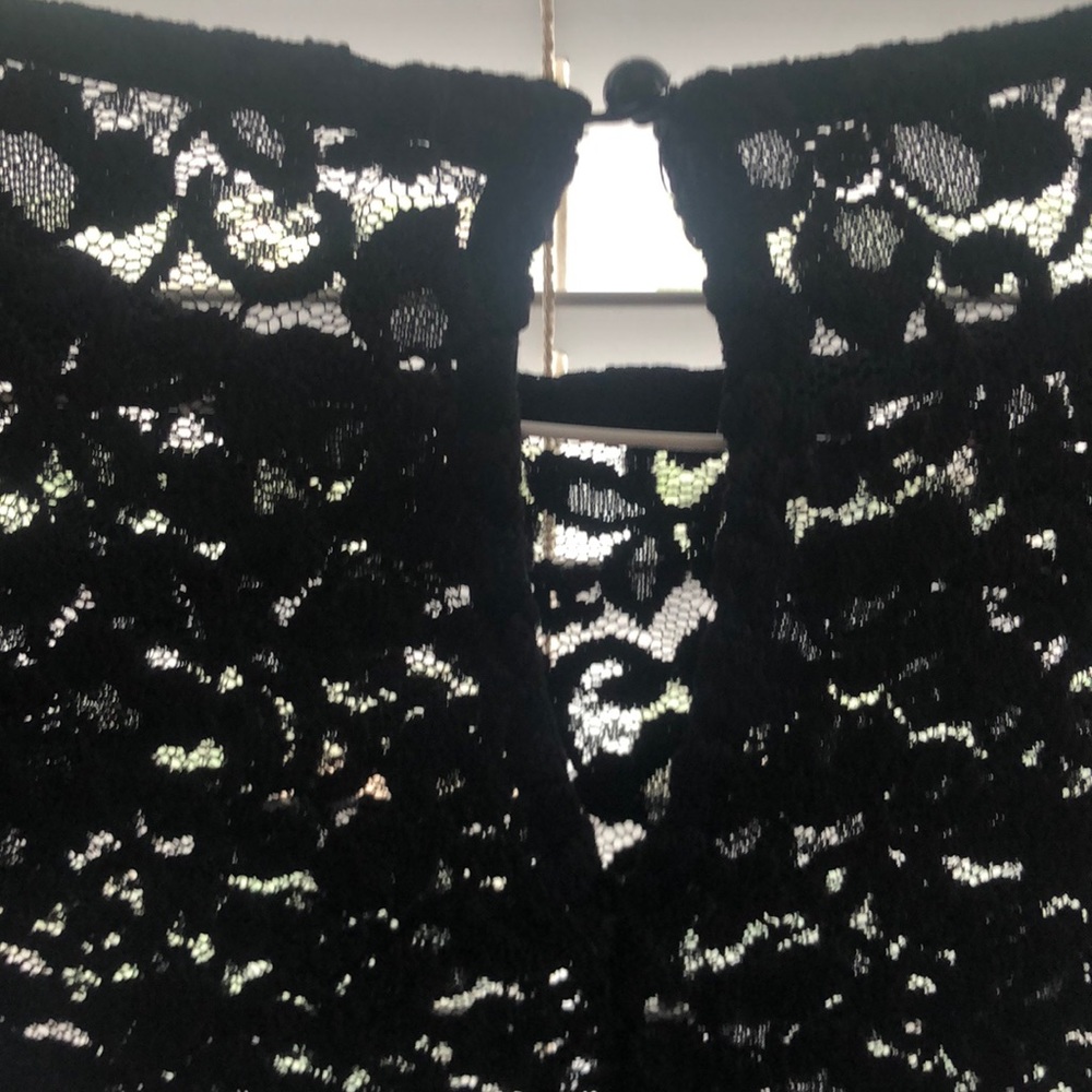 Blouse - Picture 3 of 4